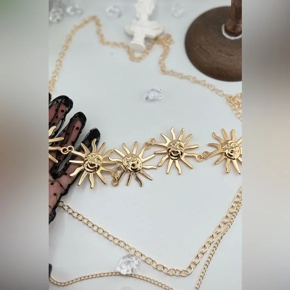 Gold Sun Face Waist Chain Belt – Adjustable Statement Chain Jewelry - Picture 8 of 8